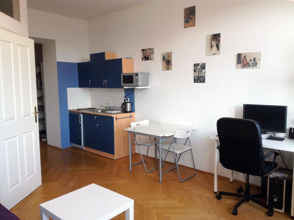 Le Petit Appartement Wenen Buitenkant foto